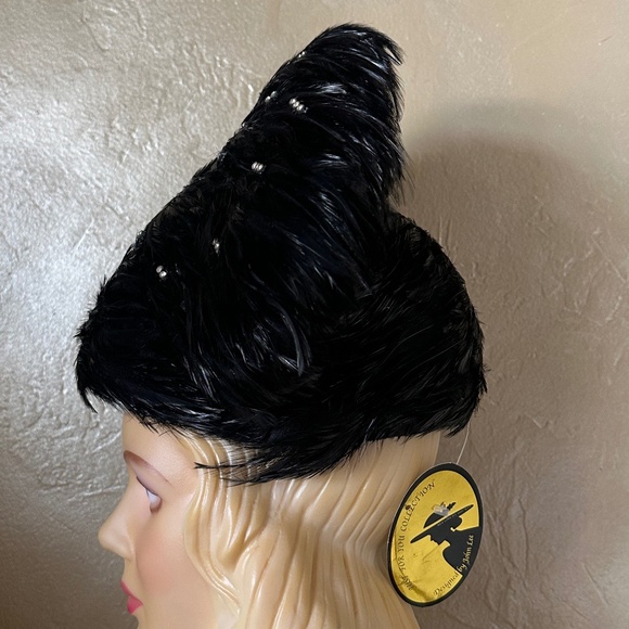 SUPERB 1970s\' NWT BLACK FEATHER HAT WITH RHINESTONE TRIM main image 12